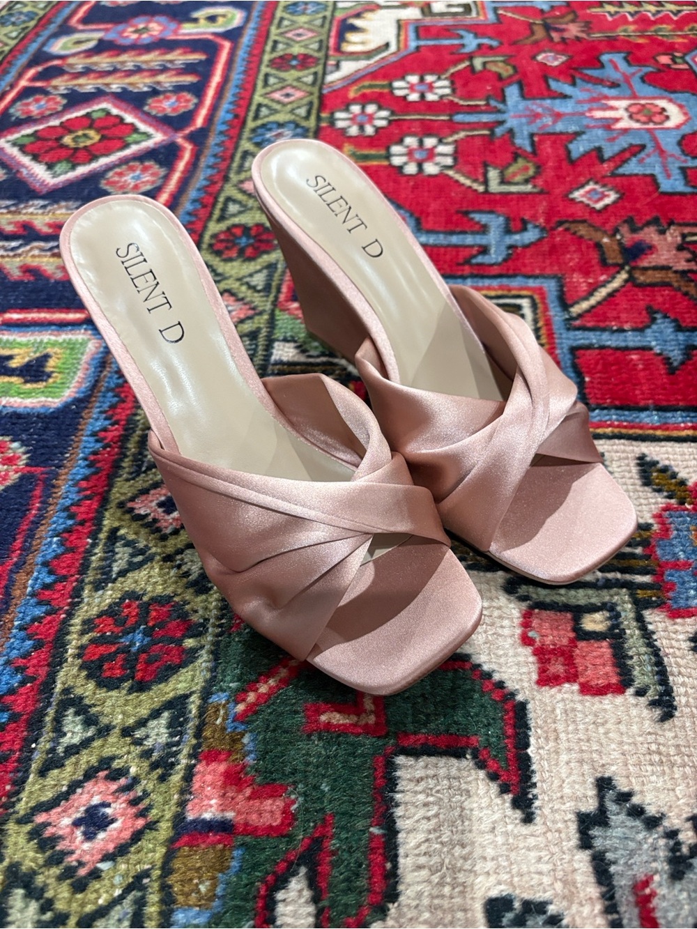 Silent D Katia pink satin wedge slide heels size 40